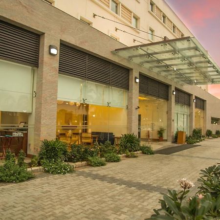 กัลยาน โฮมเทล วันดาลูร Hotel Vandalur ภายนอก รูปภาพ