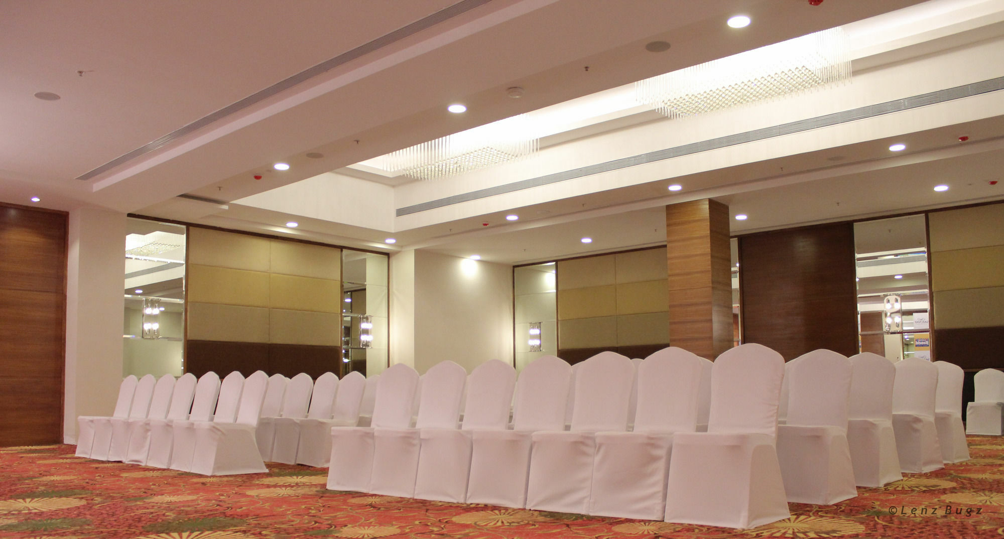กัลยาน โฮมเทล วันดาลูร Hotel Vandalur ภายนอก รูปภาพ